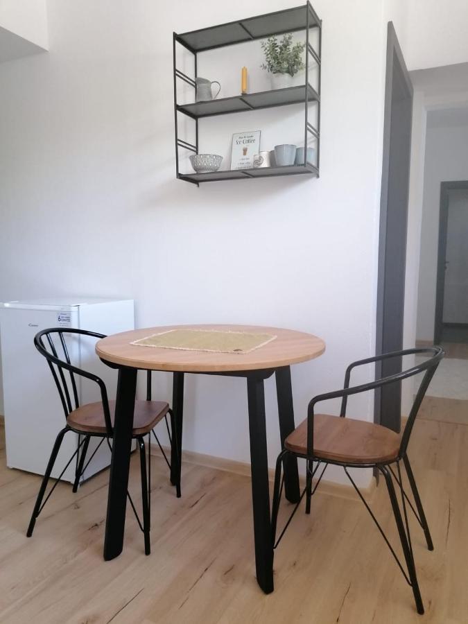 Apartment Dubnica Prejta 3 Dubnica nad Váhom Extérieur photo